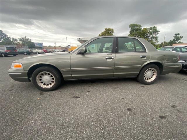 $3495 : 2000 Crown Victoria LX image 6