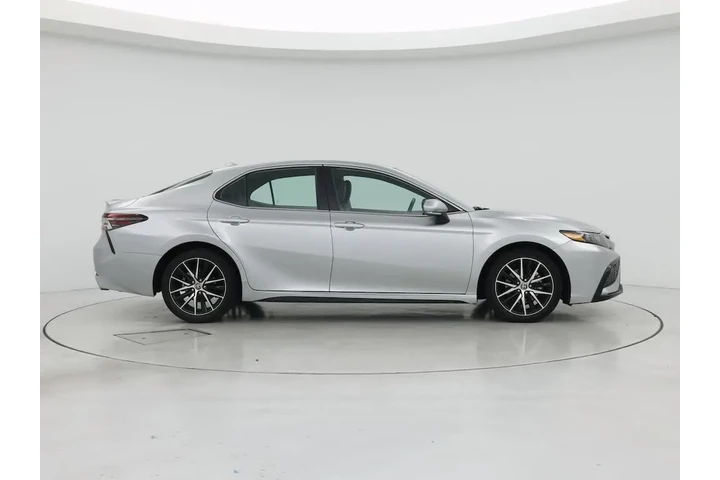 $26998 : Toyota Camry 2023 SE 4dr Sed image 7