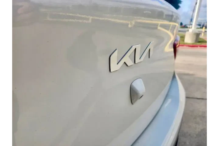 $16773 : Kia Rio 2023 LX 4dr Sedan image 10