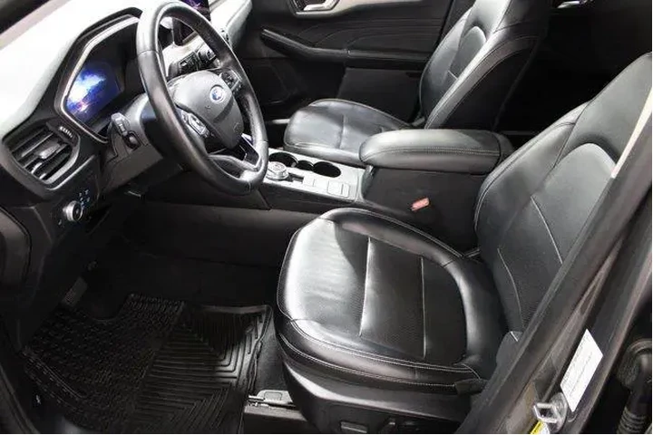 $19982 : Ford Escape 2022 SEL 4dr SUV image 5