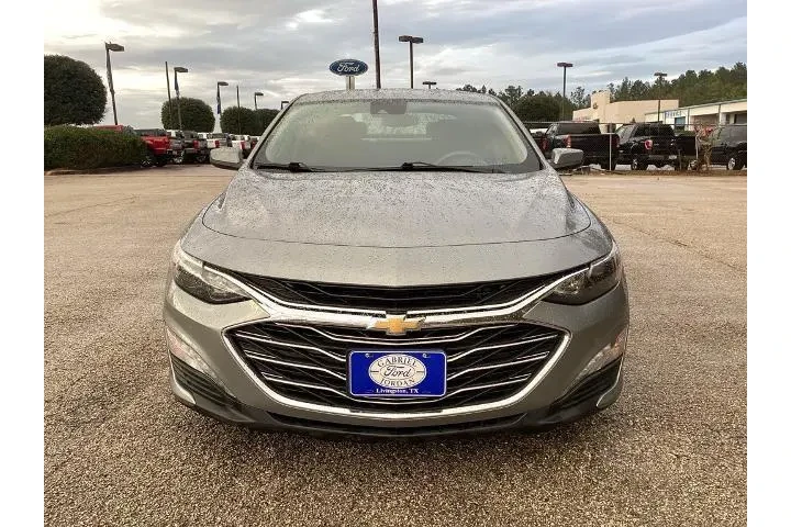 $16921 : Chevrolet Malibu 2023 LT 4dr image 2