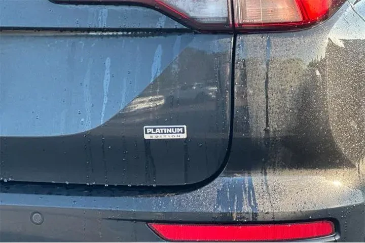 $29872 : Mitsubishi Outlander 2024 AW image 6