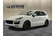 $22000 : Porsche Cayenne 2016 AWD GTS thumbnail