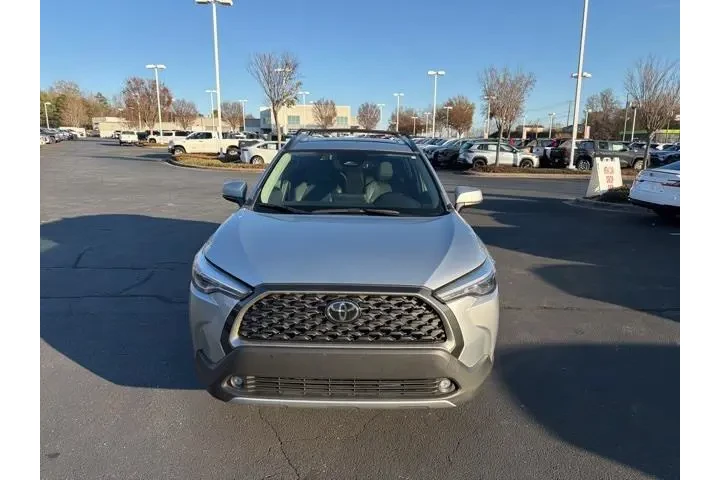 $26120 : Toyota Corolla Cross 2023 AW image 2