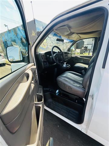 $6500 : CARGO VAN image 1