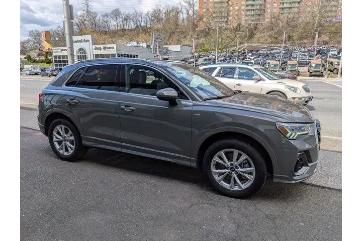 $31995 : Audi Q3 2025 AWD quattro S l image 5