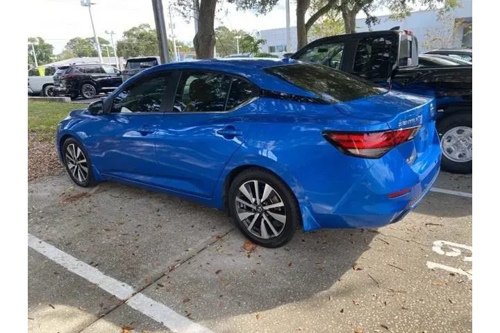 $17600 : Nissan Sentra 2020 SV 4dr Se image 4