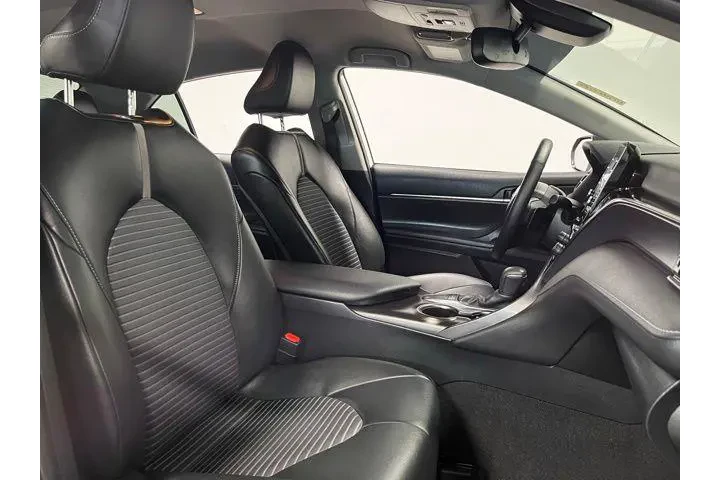 $26931 : Toyota Camry 2024 image 10