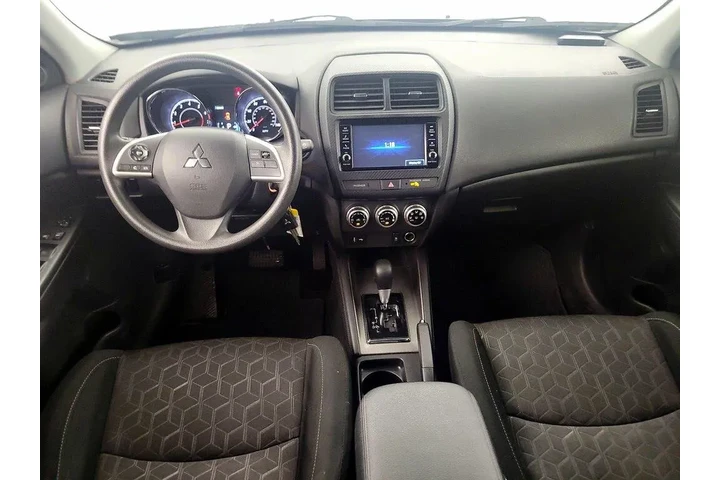 $16998 : Mitsubishi Outlander Sport 2 image 9