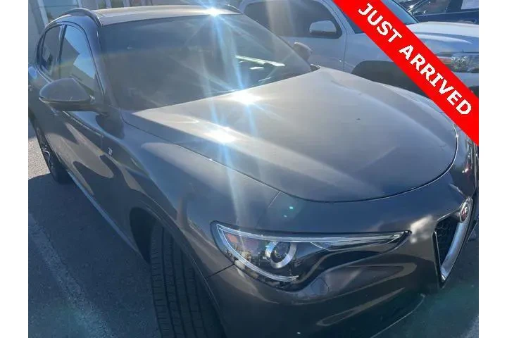 $32377 : Alfa Romeo Stelvio 2023 AWD image 2