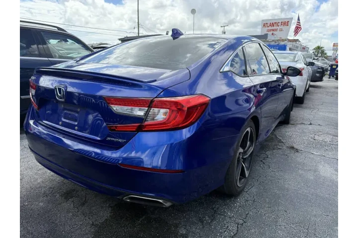 $13300 : 2018 Accord Sport image 4
