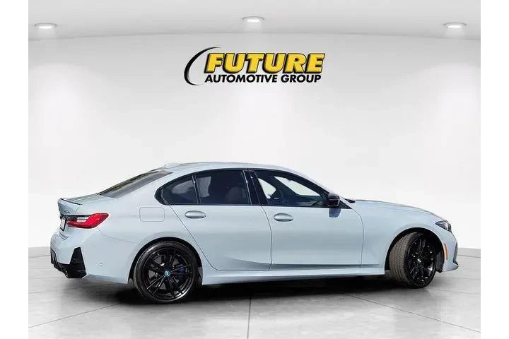 $33988 : BMW 3 Series 2024 330e 4dr S image 9