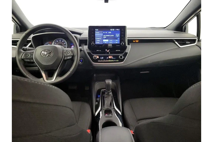 $24998 : Toyota Corolla Hatchback 202 image 9