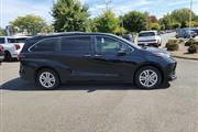 $58505 : PRE-OWNED 2024 TOYOTA SIENNA thumbnail