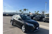 $17055 : Nissan Kicks 2024 S 4dr Cros thumbnail