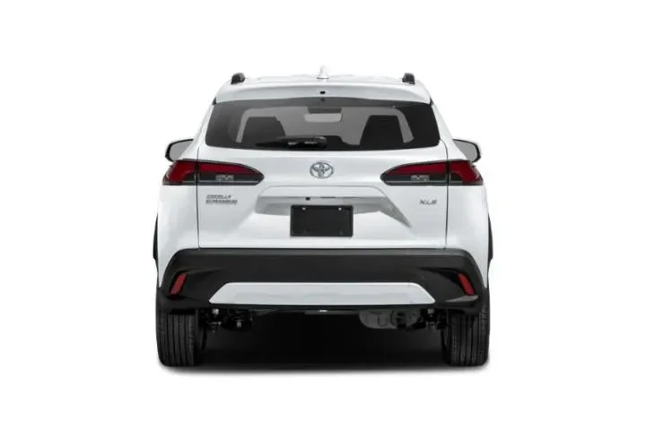 $30000 : Toyota Corolla Cross 2023 AW image 5