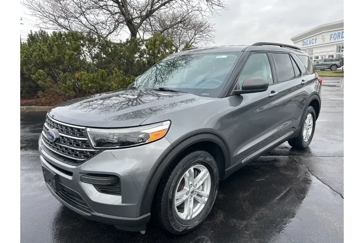 $25919 : Ford Explorer 2021 AWD XLT 4 image 1