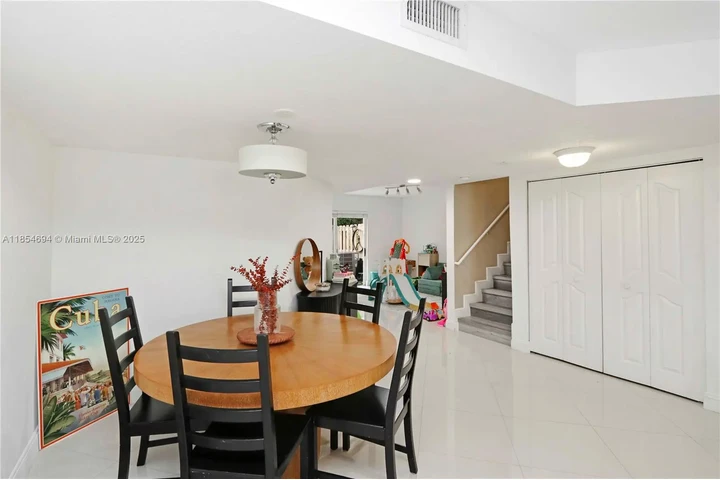 $385000 : VENTA DE PROPIEDADES EN MIAMI! image 4