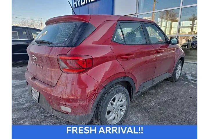 $16947 : Hyundai VENUE 2023 SE 4dr Cr image 3