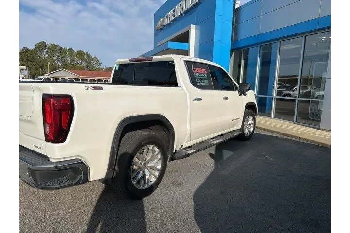 $29756 : GMC Sierra 1500 2019 4x4 SLT image 6
