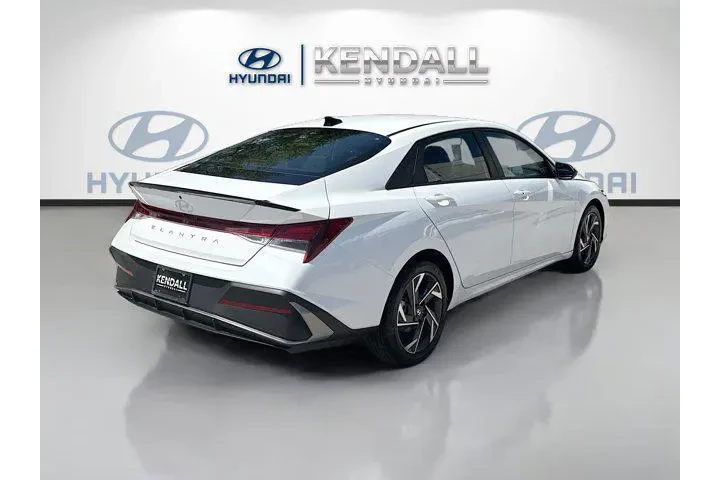 $18245 : Hyundai ELANTRA 2025 SEL Spo image 6