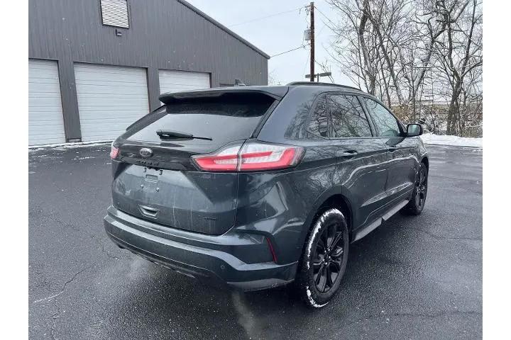 $24597 : Ford Edge 2022 AWD SE 4dr Cr image 3