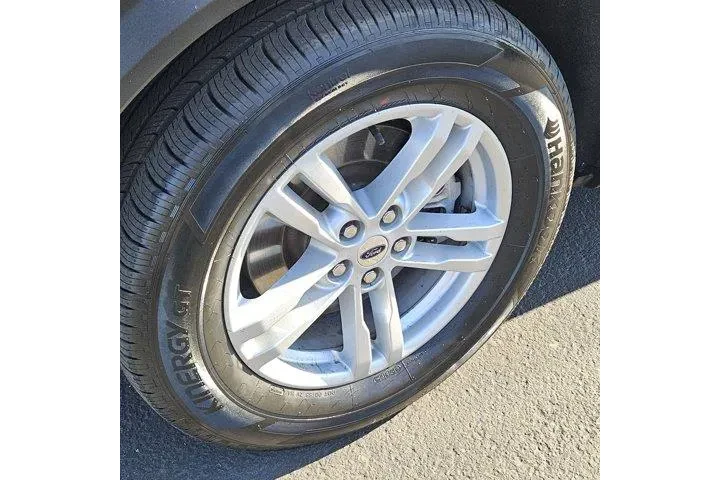 $30888 : Ford Explorer 2022 AWD XLT 4 image 9