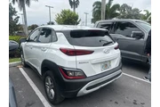 $17923 : Hyundai KONA 2023 AWD SE 4dr thumbnail