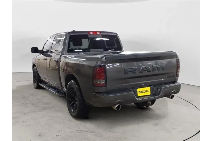 $31288 : Ram 1500 2018 4x4 Sport 4dr image 3