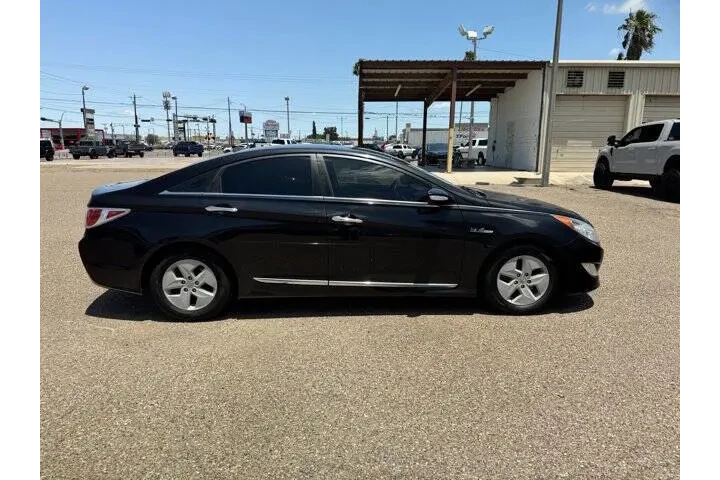 $9137 : 2012 Sonata Hybrid image 5