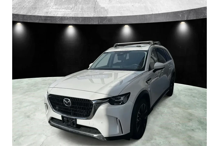 $28985 : Mazda CX-90 Plug-in Hybrid 2 image 3