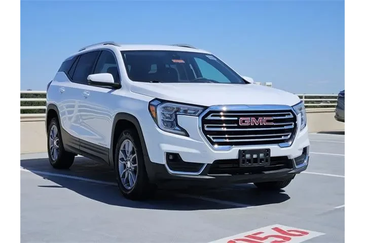 $29998 : GMC Terrain 2024 AWD SLT 4dr image 3