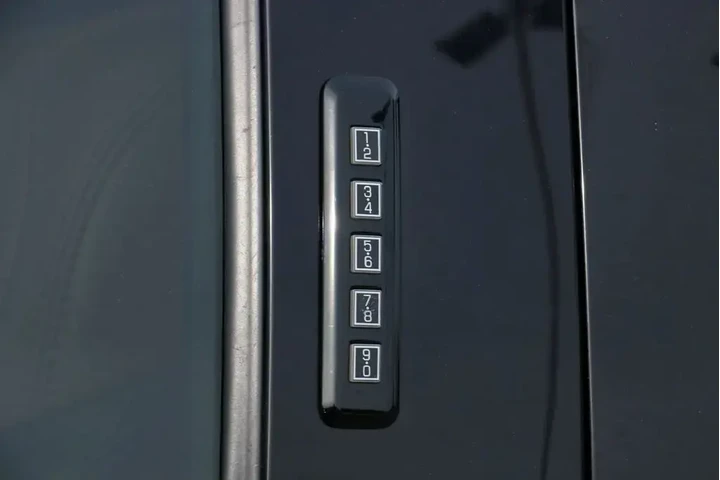 $26995 : Ford F-150 2021 4x4 Platinum image 10