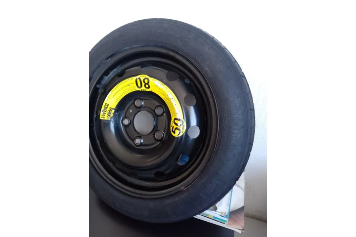 $800 : LLANTA DE REFACCIÓN NUEVA R 15 image 2