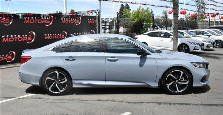 $25989 : Accord Sedan Sport image 9