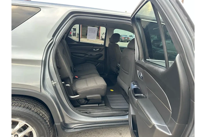 $11980 : 2019 Traverse FWD 4dr LS w/1LS image 9