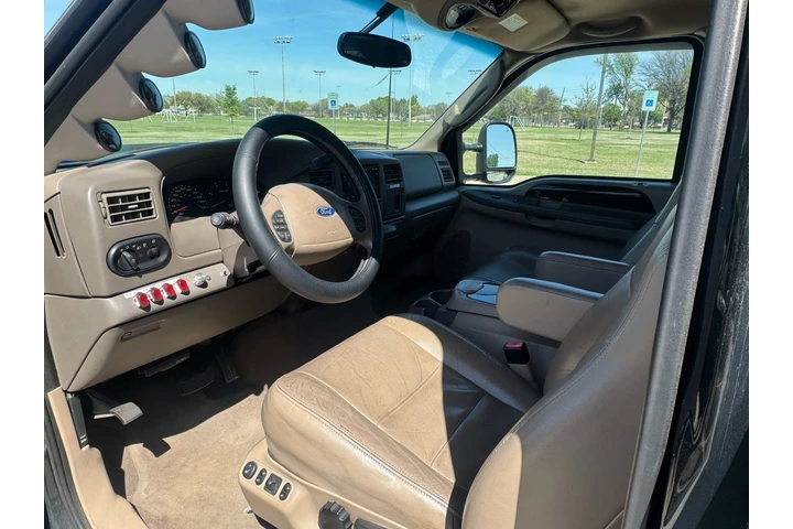 $18995 : 2003 Excursion Limited image 7