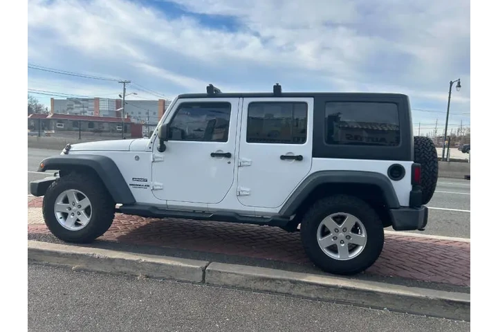 $12995 : 2016 Wrangler Unlimited Sport image 7