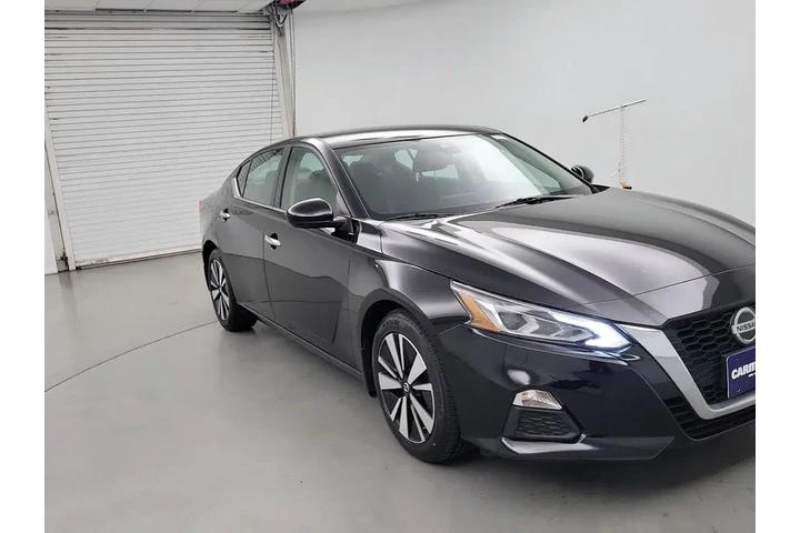 $18998 : Nissan Altima 2021 2.5 SV 4d image 1