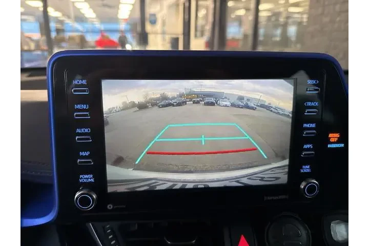 $15771 : Toyota C-HR 2020 LE 4dr Cros image 10