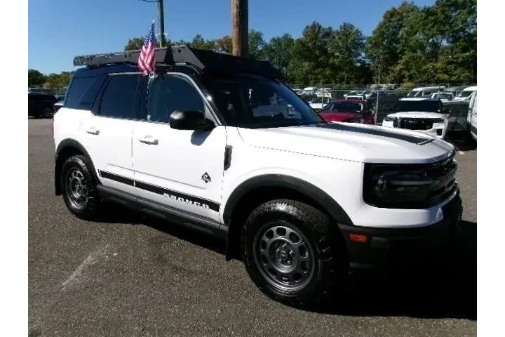 $32896 : Ford Bronco Sport 2024 AWD O image 2