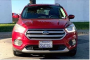 $8985 : Ford Escape 2017 SE 4dr SUV thumbnail