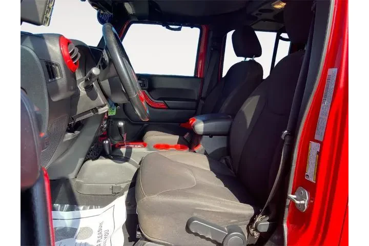 $17995 : Jeep Wrangler Unlimited 2015 image 9