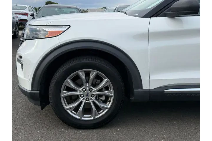 $16991 : Ford Explorer 2020 AWD XLT 4 image 8