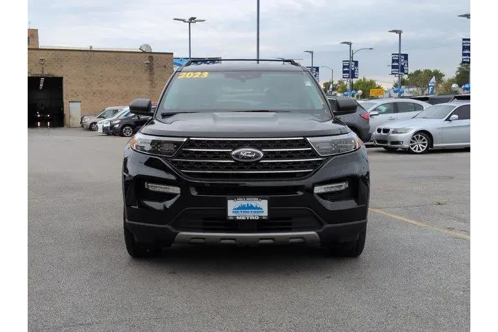 $39999 : Ford Explorer 2023 AWD XLT 4 image 9