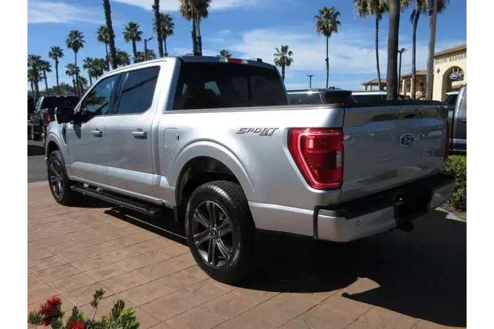 $39900 : Ford F-150 2023 4x4 XLT 4dr image 2
