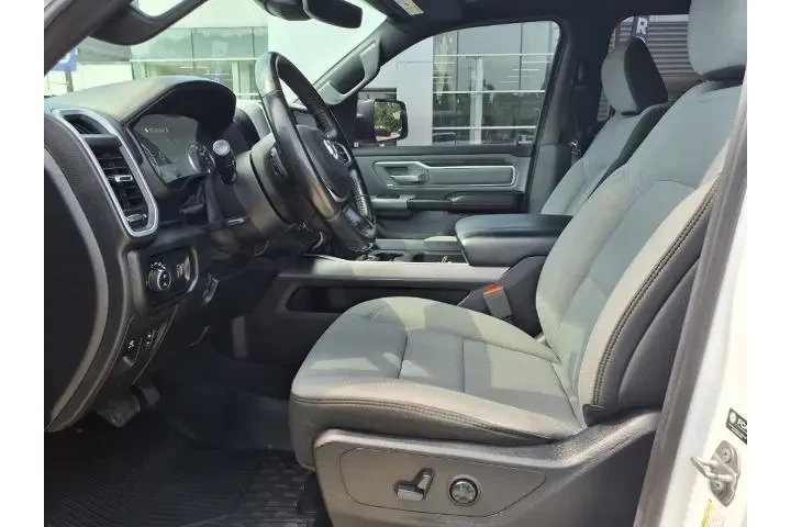 $20995 : Dodge Challenger 2018 R/T 2d image 8