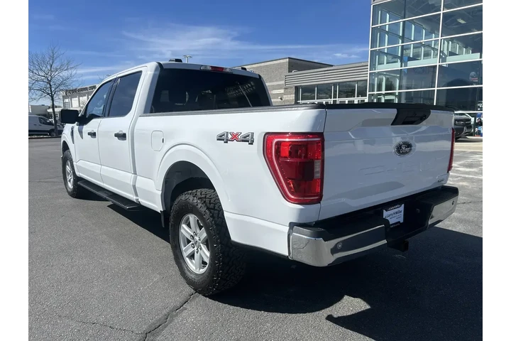 $39504 : Ford F-150 2023 4x4 XLT 4dr image 3