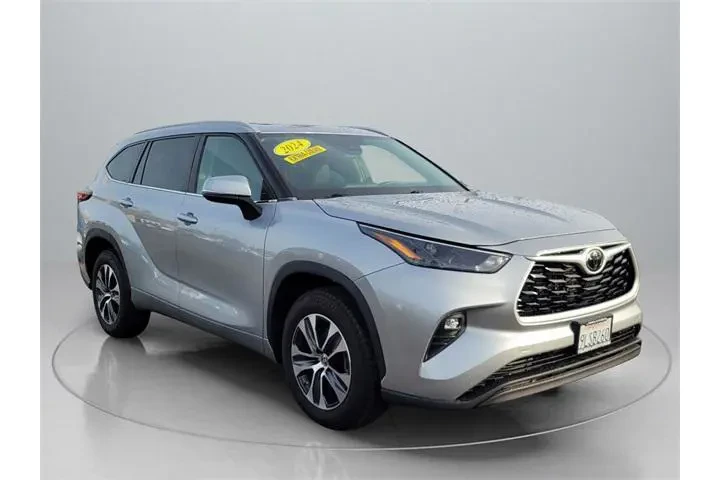 $39994 : Toyota Highlander 2024 XLE 4 image 10