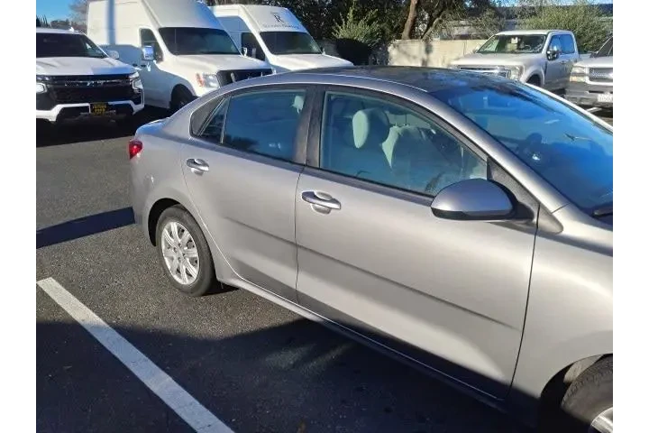 $16988 : Kia Rio 2022 LX 4dr Sedan image 3